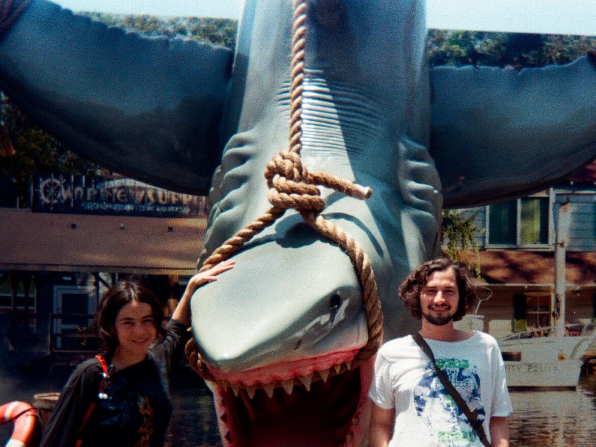 メキシコシティのアヴァンポップ・デュオ、Titanic、セカンドアルバム『Hagen』と先行シングル「Gotera」を発表！