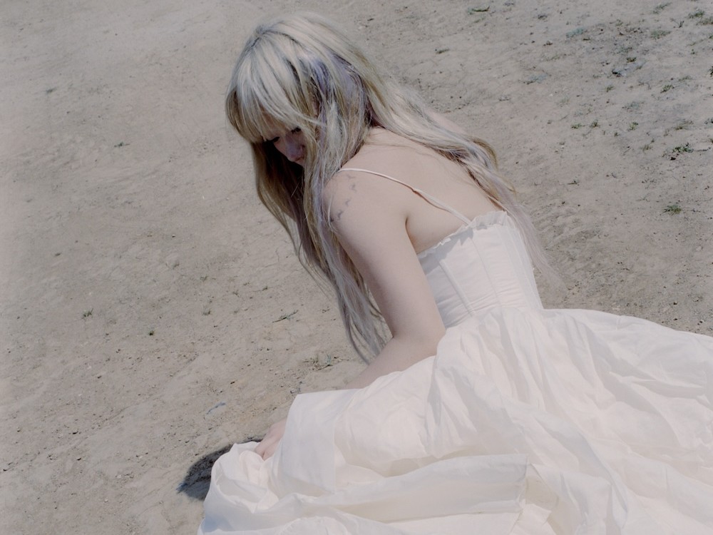 シューゲイズの新世代Wisp、デビュー作『If Not Winter』発表！新曲「Save Me Now」を公開