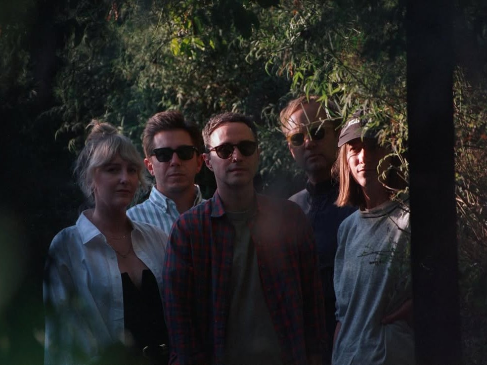 L.A.のインディーポップバンドMassage、4年ぶり新作『Coaster』で「純粋なポップグループ」へと覚醒