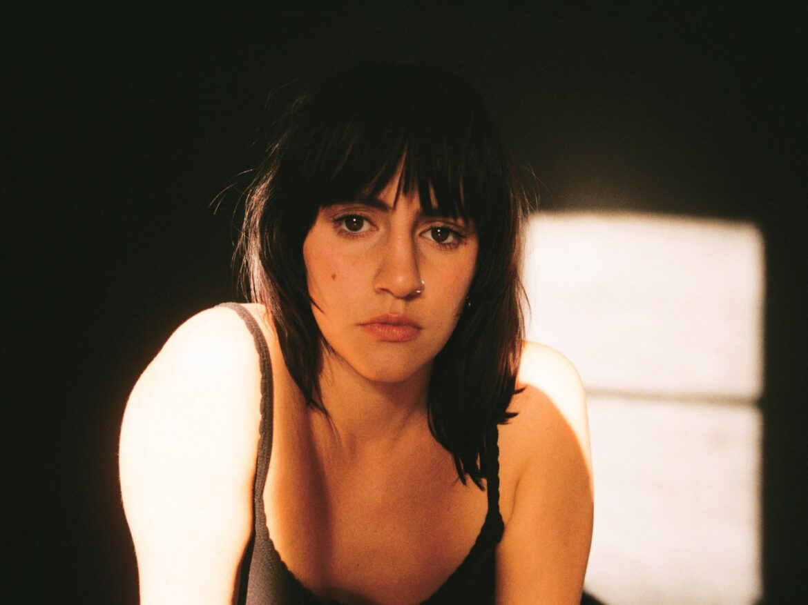 Wilby、デビューLP「Center of Affection」をリリース 自己発見と癒しを綴る、Maria Crawfordによる率直な音の旅路