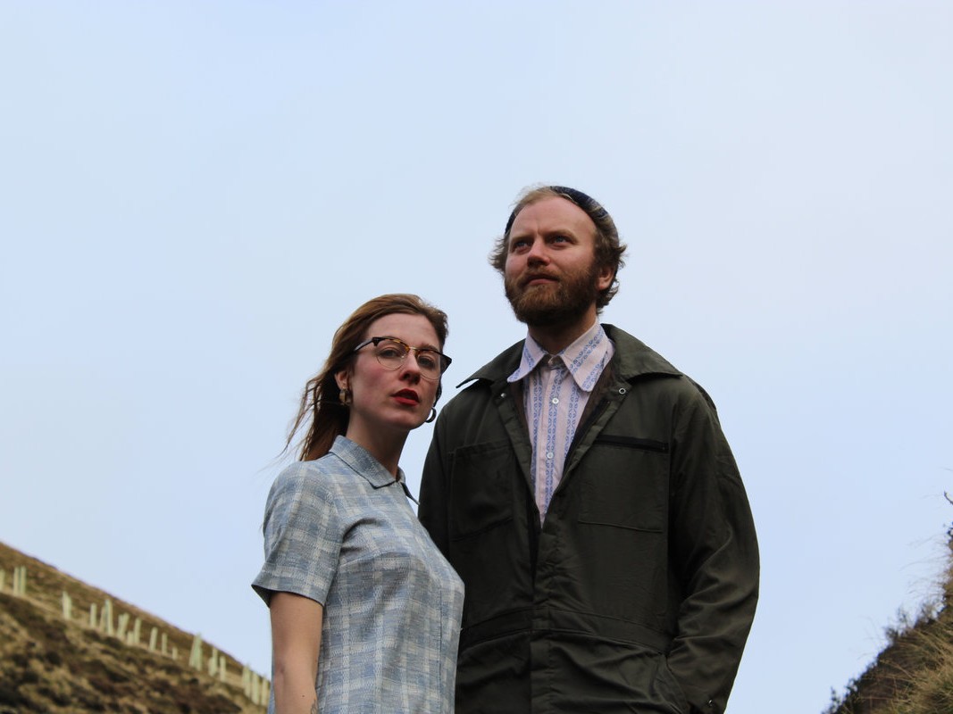 Family Selection Box、新作『Modern Gardening』で描く、家庭菜園の成功と失敗──ユーモアとシニカルな視点が交錯する、日常のソウルミュージック