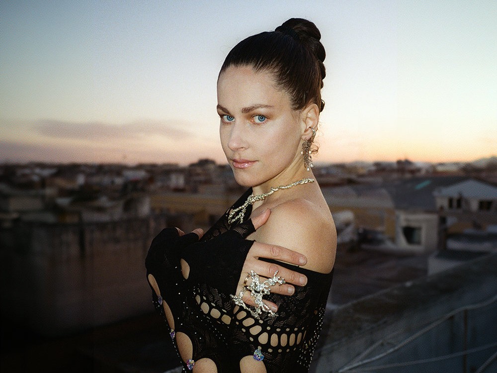 90年代R&Bと80年代ディスコが溶け合う、Faraoのサウンド──アンビエントの巨匠Laraajiとの共演も収録した多層的な音の旅