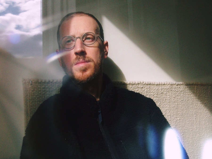 Dorian Concept、新作『Miniatures』で原点回帰｜20年間の即興演奏を凝縮した「日記」のようなアルバム