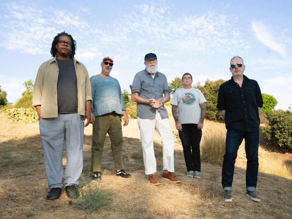 『Touch』制作秘話：離れて暮らすTortoiseメンバーが、9年ぶりの新作で探求した「適応」という名の共同作業