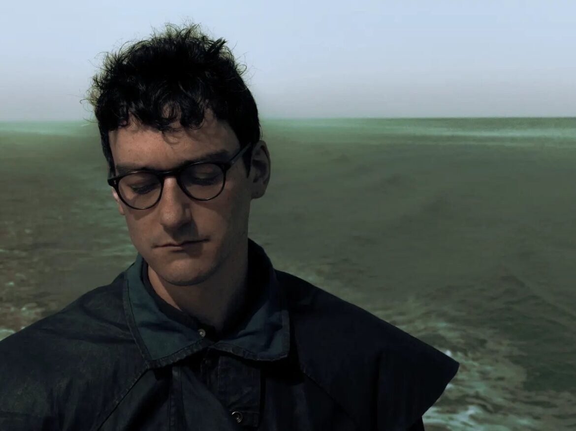 ハイパーポップの金字塔 Danny L Harleが宣言する「真のデビュー作」『Cerulean』：Caroline Polachek、Clairo、Oklou、MNEKら豪華ゲストが結集した「最高のメロディ」の追求