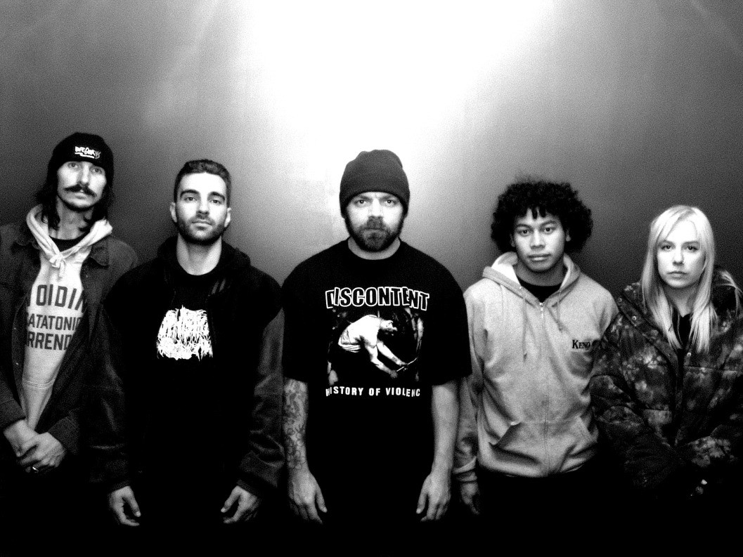 元FleshwaterのMatt Wood率いるDream Fatigueが放つ、進化を遂げたシューゲイザー・オルタナ。新曲「Spun」に見る圧倒的なボーカルの表現力