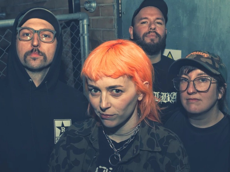 Dry Socketが放つ、怒りのセカンドアルバム『Self Defense Techniques』。先行曲「Rigged Survival」で暴く、現代社会の搾取と絶望。3月27日、Get Better Recordsより解禁。