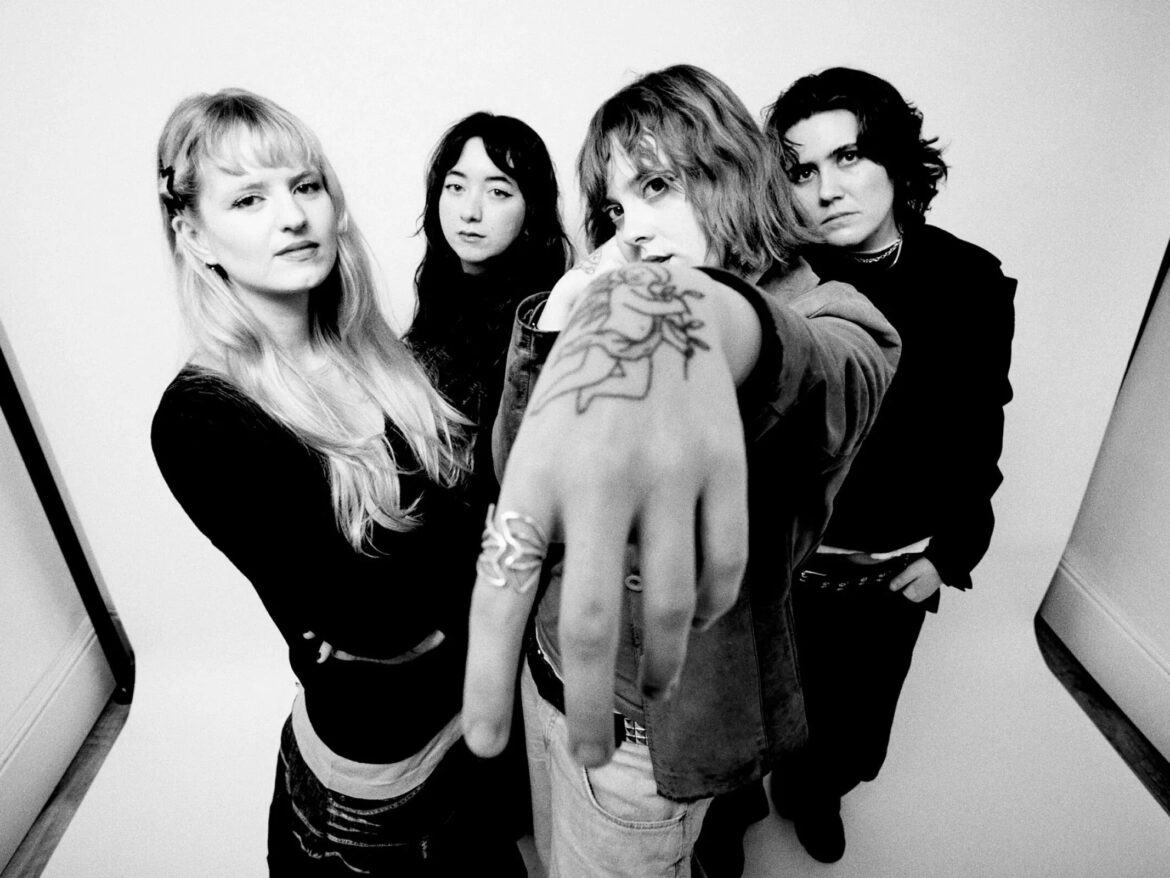 Lime Gardenが新作『Maybe Not Tonight』を発表！最悪な夜の幕開けを描く新曲「23」はHappy Mondays風の快作