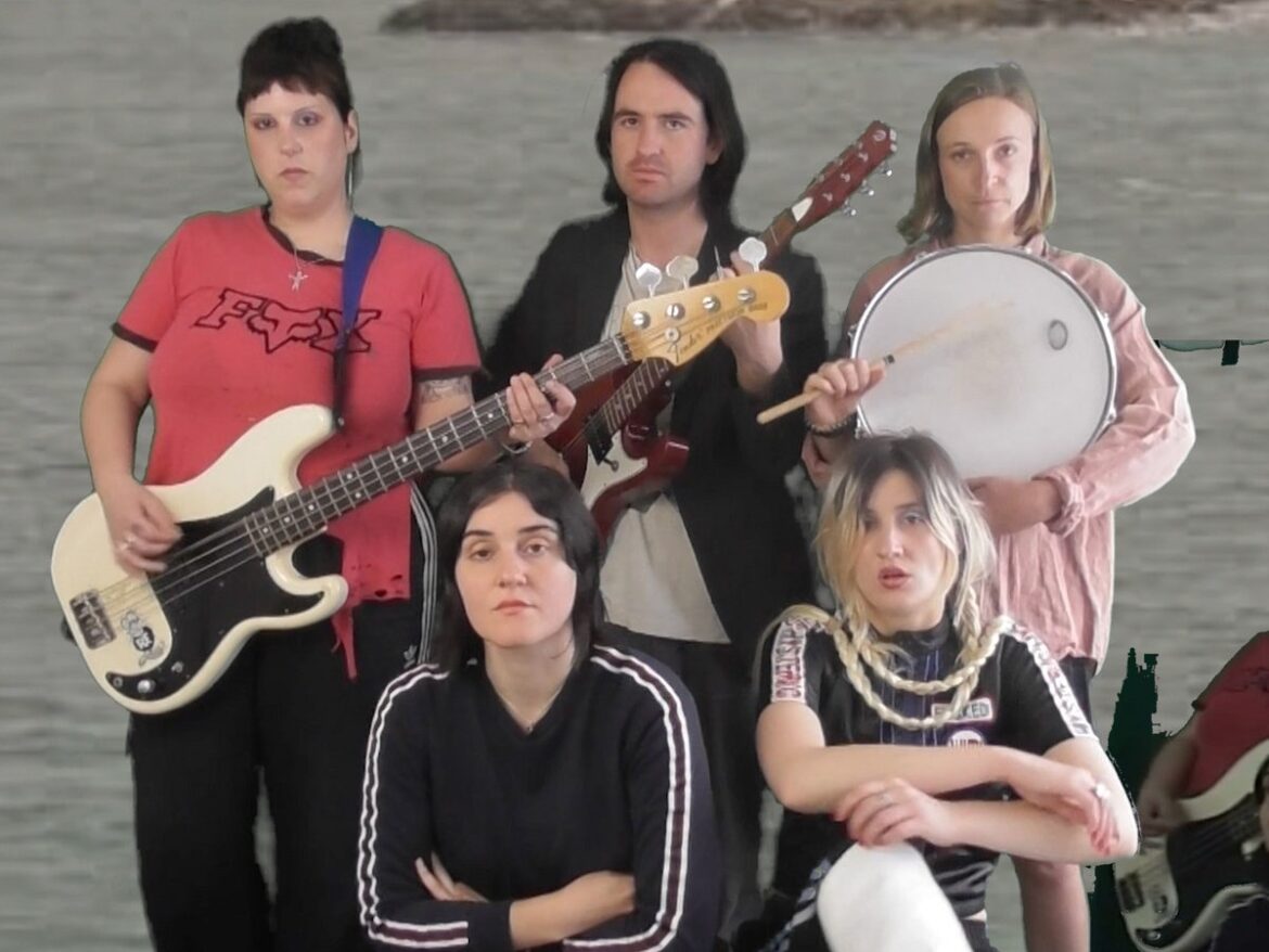 The Raincoatsの再来か。Season 2が放つ、退屈と焦燥を刻んだジャングリーなポストパンク・アンセムが解禁