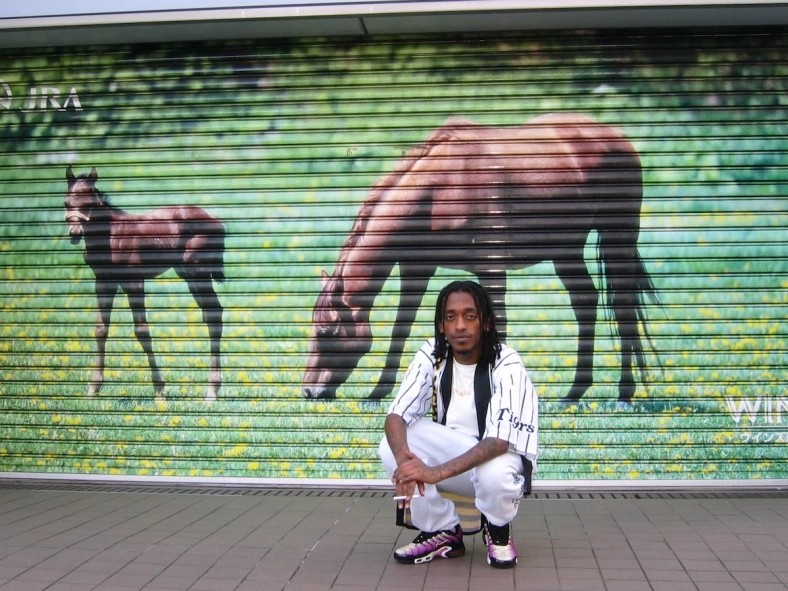 ヒップホップ界の精鋭が集結。Sideshow、新作で「捕食者と獲物」の寓話をメタファーに描き出す、過酷な世界の真実