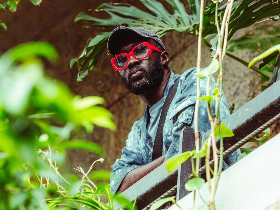 鬼才kwes.が8年ぶりに再始動。名門Warpからリリースの最新作『Kinds』より、深淵なる先行シングルを公開