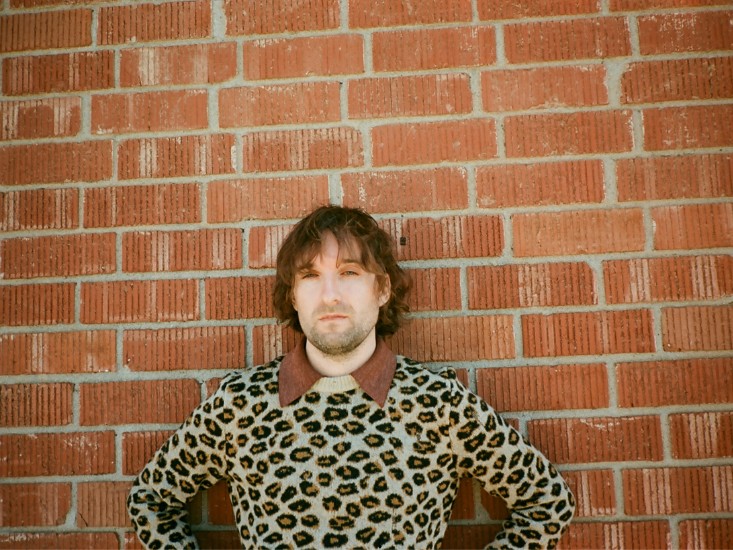 Angelo De Augustine – Mirror Mirror