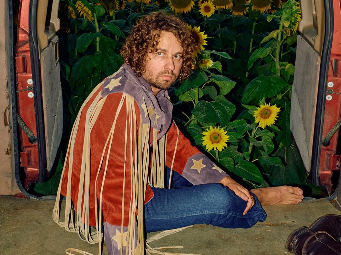 Kevin Morby × Aaron Dessnerの衝撃タッグ。スターを支える名匠が選んだ、中西部三部作の美しき完結編。