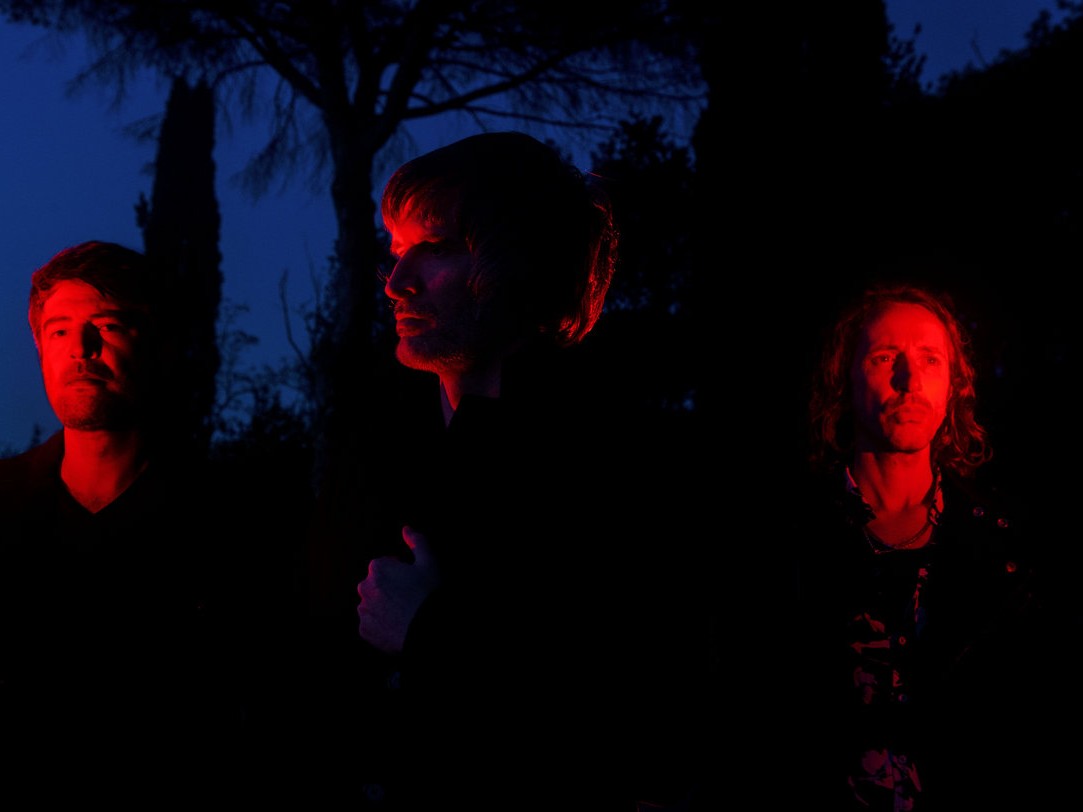 10年の沈黙を破り、イタリアの至宝が放つ情熱の再臨——孤独な季節を経てKLIMT 1918が辿り着いた、肉体的な接触と愛を渇望する最も官能的な第5作